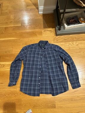 Rodd & Gunn Blue and Gray Plaid Button-Down Shirt
